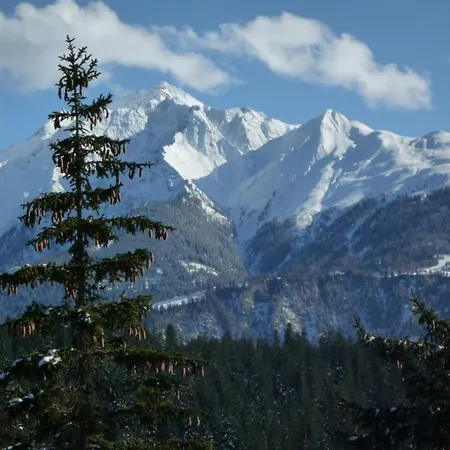 Moutain View Apartment *